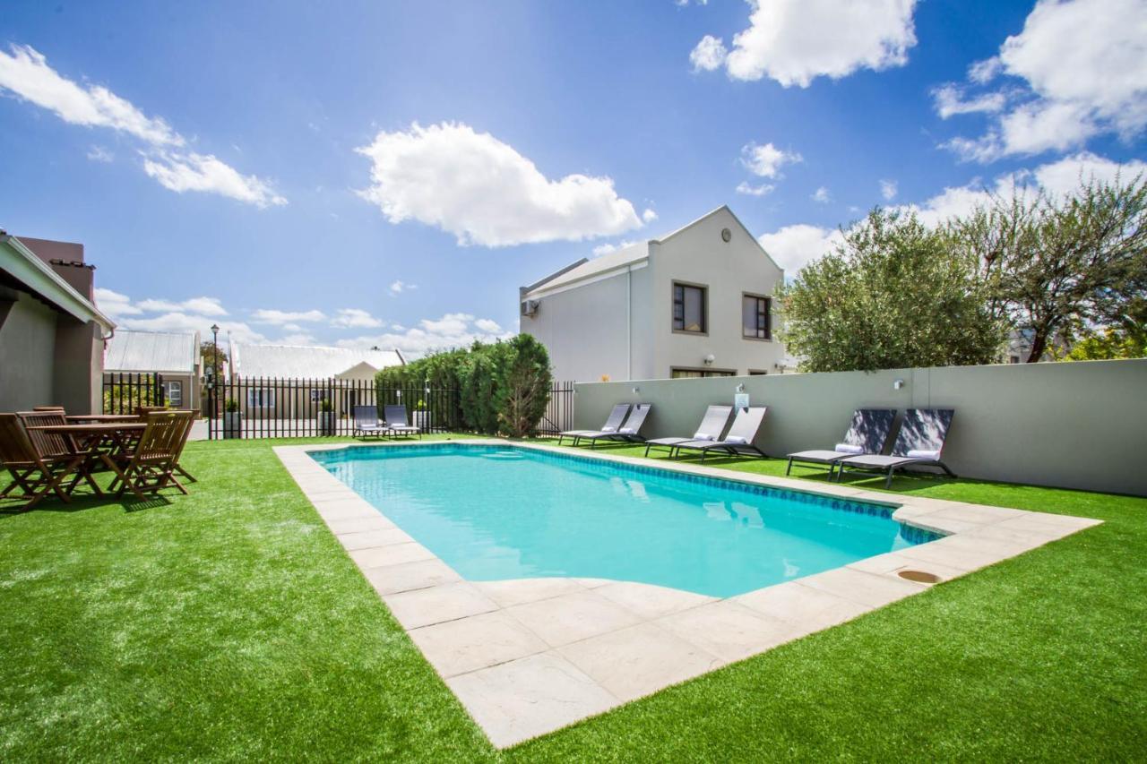 Вилла El Dorado 65 Luxury Self Catering Оудсхорн Экстерьер фото
