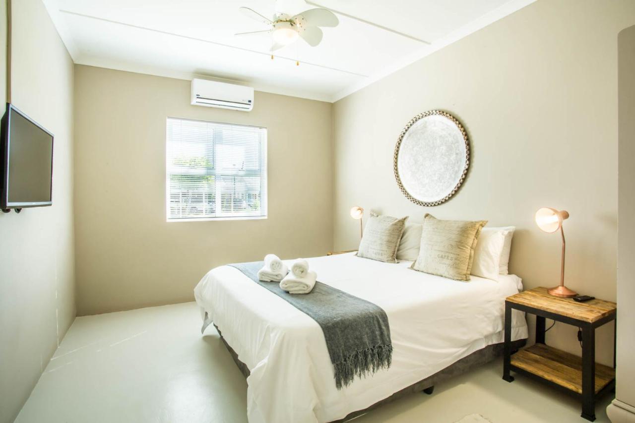 Вилла El Dorado 65 Luxury Self Catering Оудсхорн Экстерьер фото